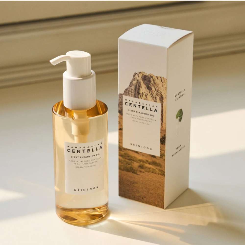 Light Cleasing Oil Skin1004